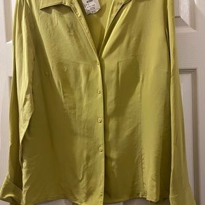 Woman’s size 12 Blouse